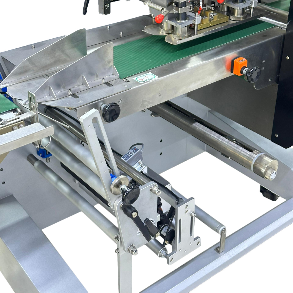 MACHINE-FLOWPACK-YC323X-INNOVEX-ALGERIE-4 MACHINE-FLOWPACK-YC323X-INNOVEX-ALGERIE-4